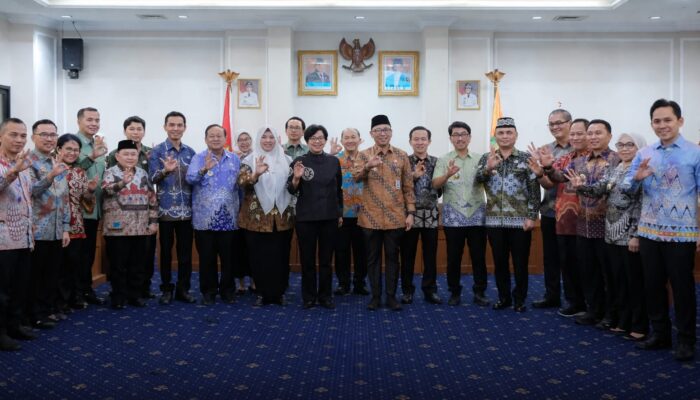 Pemprov Lampung Perkuat Kolaborasi Menuju Pengelolaan Sampah Berkelanjutan dan Indonesia Bersih 100%